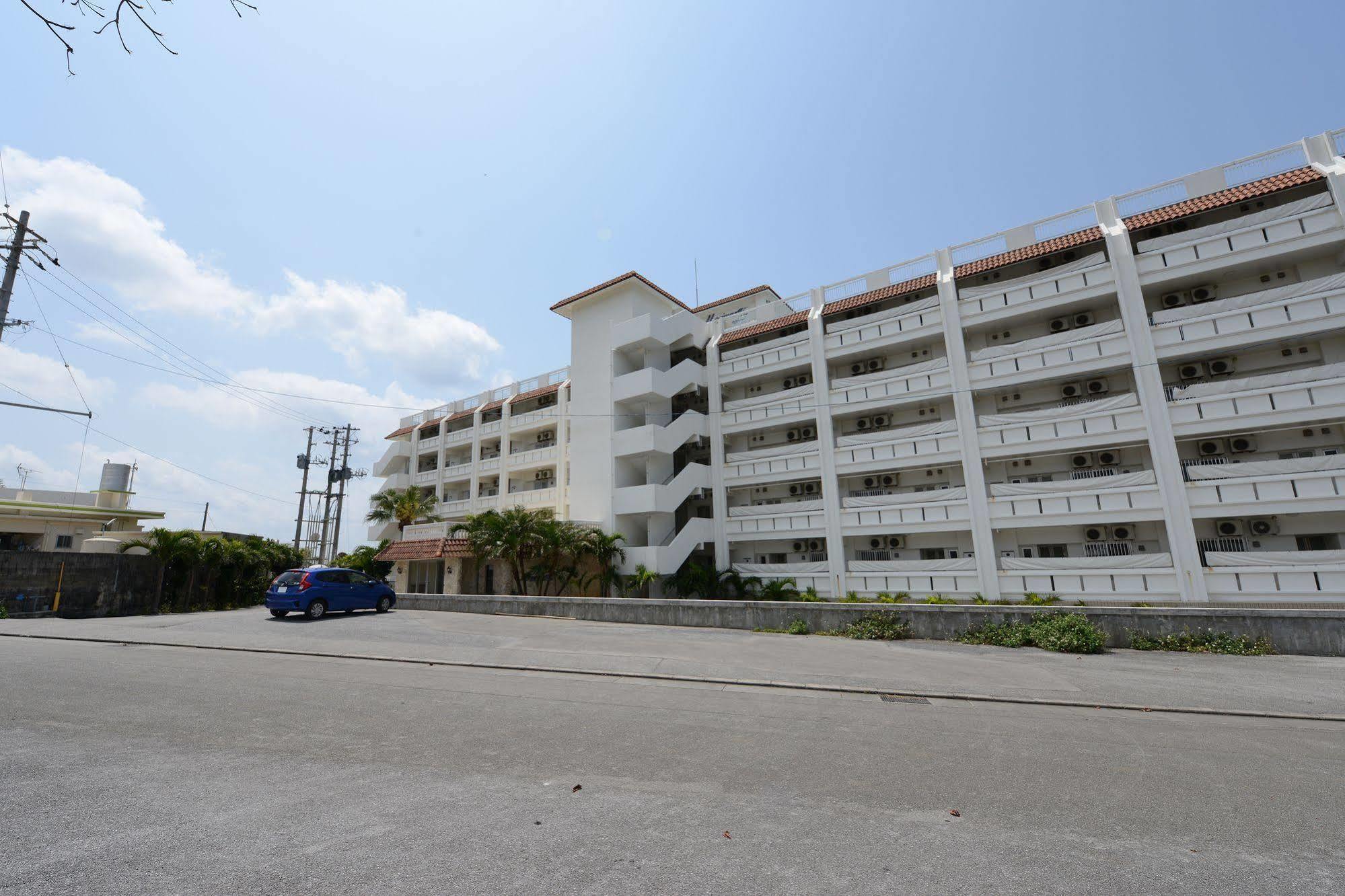 Beach Resort Morimar Yomitan Exterior foto